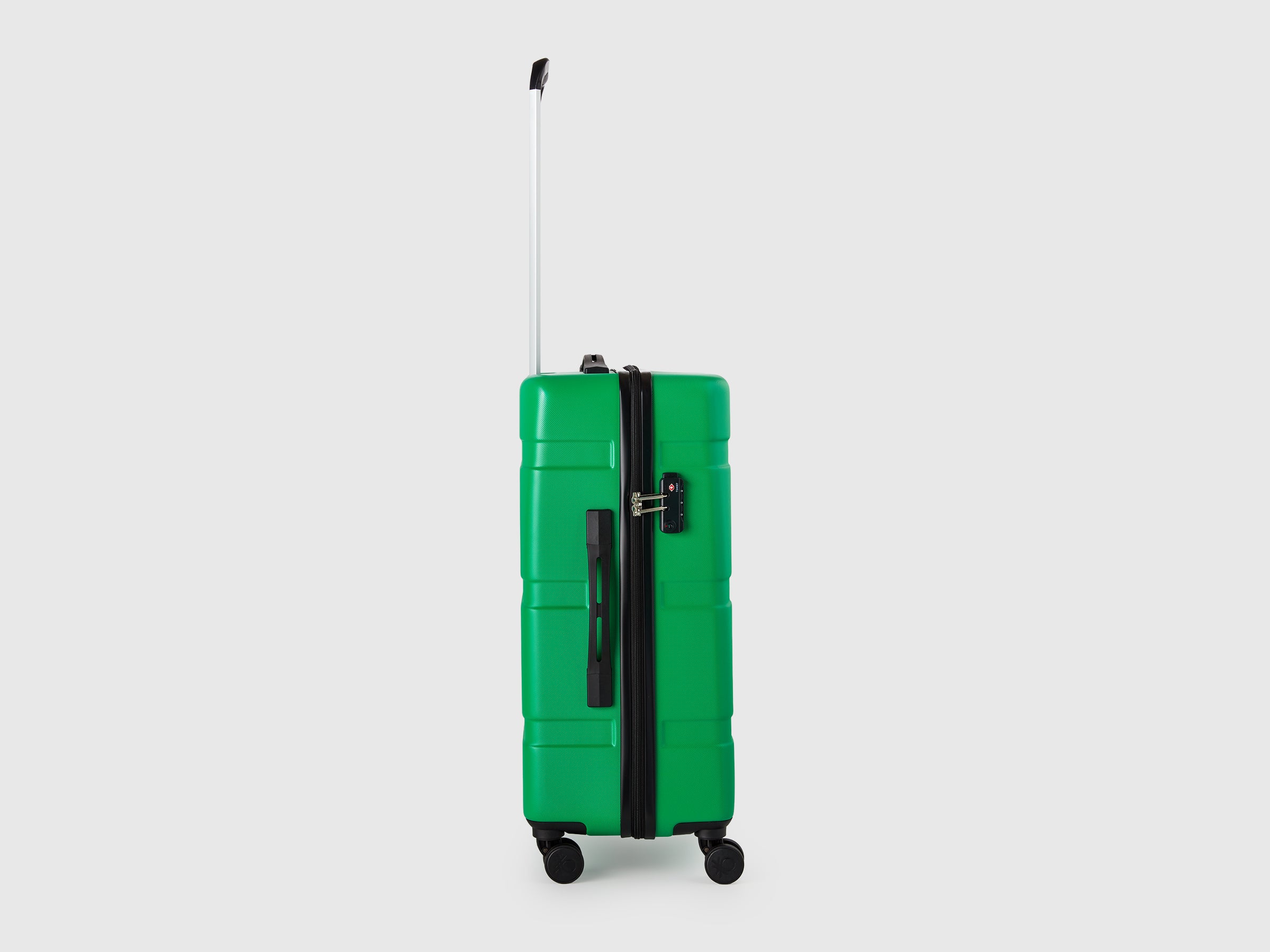 Benetton Medium Suitcase valigia rigida ABS 4 ruote TSA OS