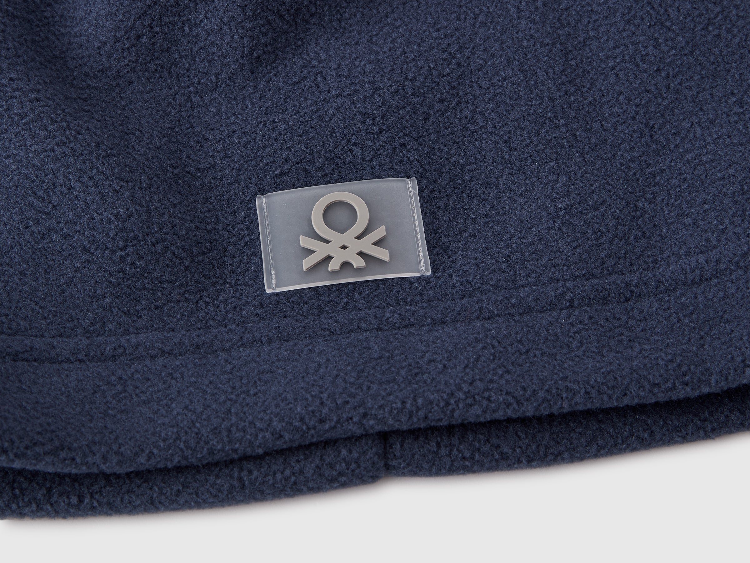 United Colors of Benetton berretto pile invernale con logo